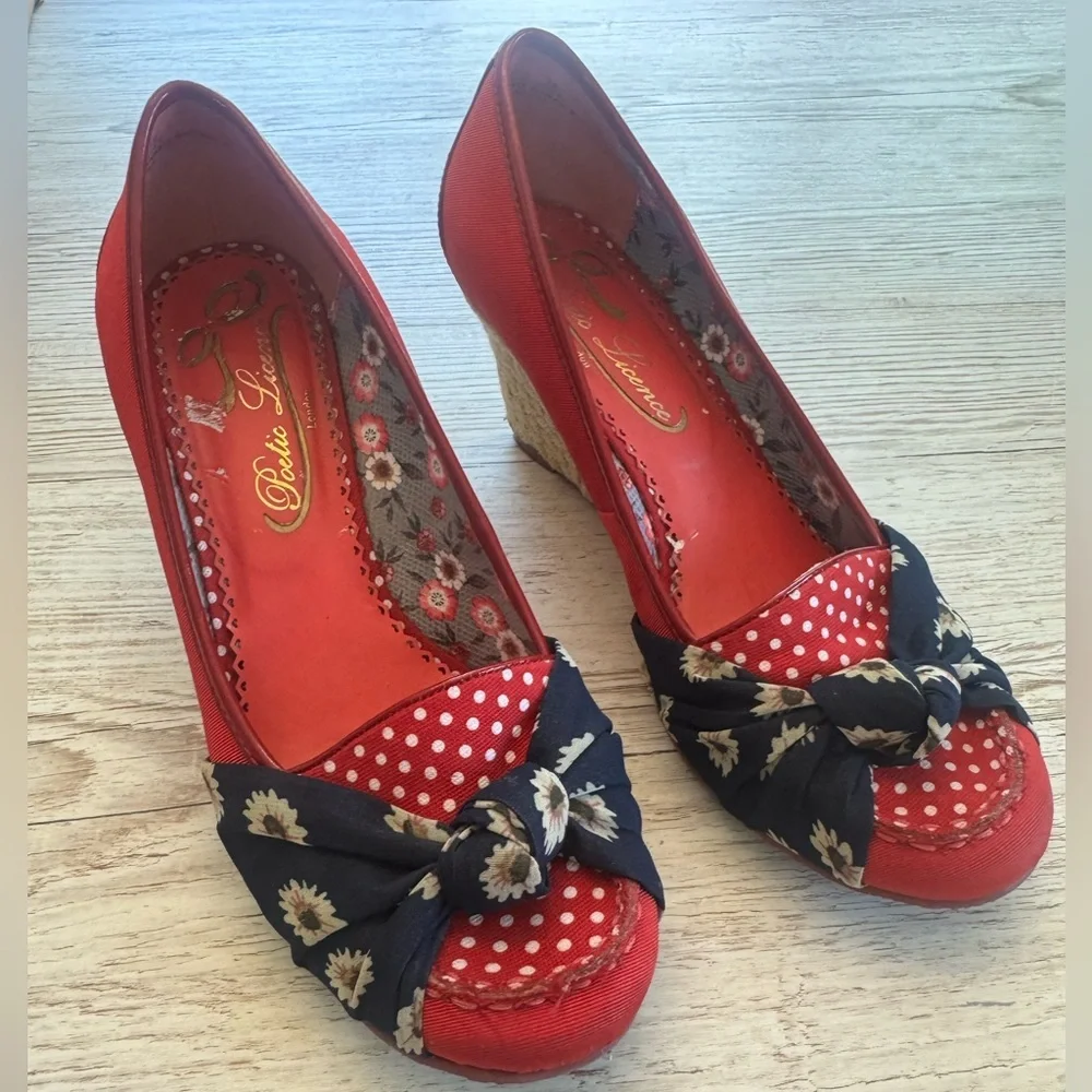 Poetic License Bow Patent Leather detail Espadrilles Wedges Shoes Red 8